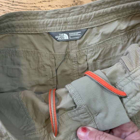 The North Face Womens Khaki Ripstop Hiking Shorts Size 8 Tan Outdoor Athletic - Picture 3 of 10